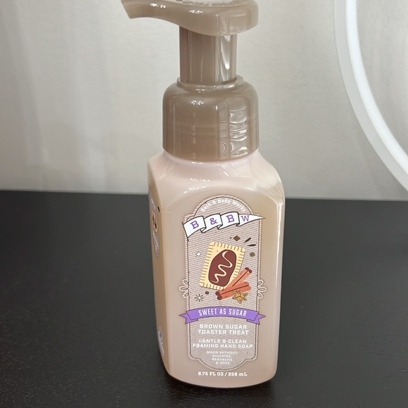 Bath and Body Works Gentle Foaming Hand Soap Trio - Picture 5 of 5